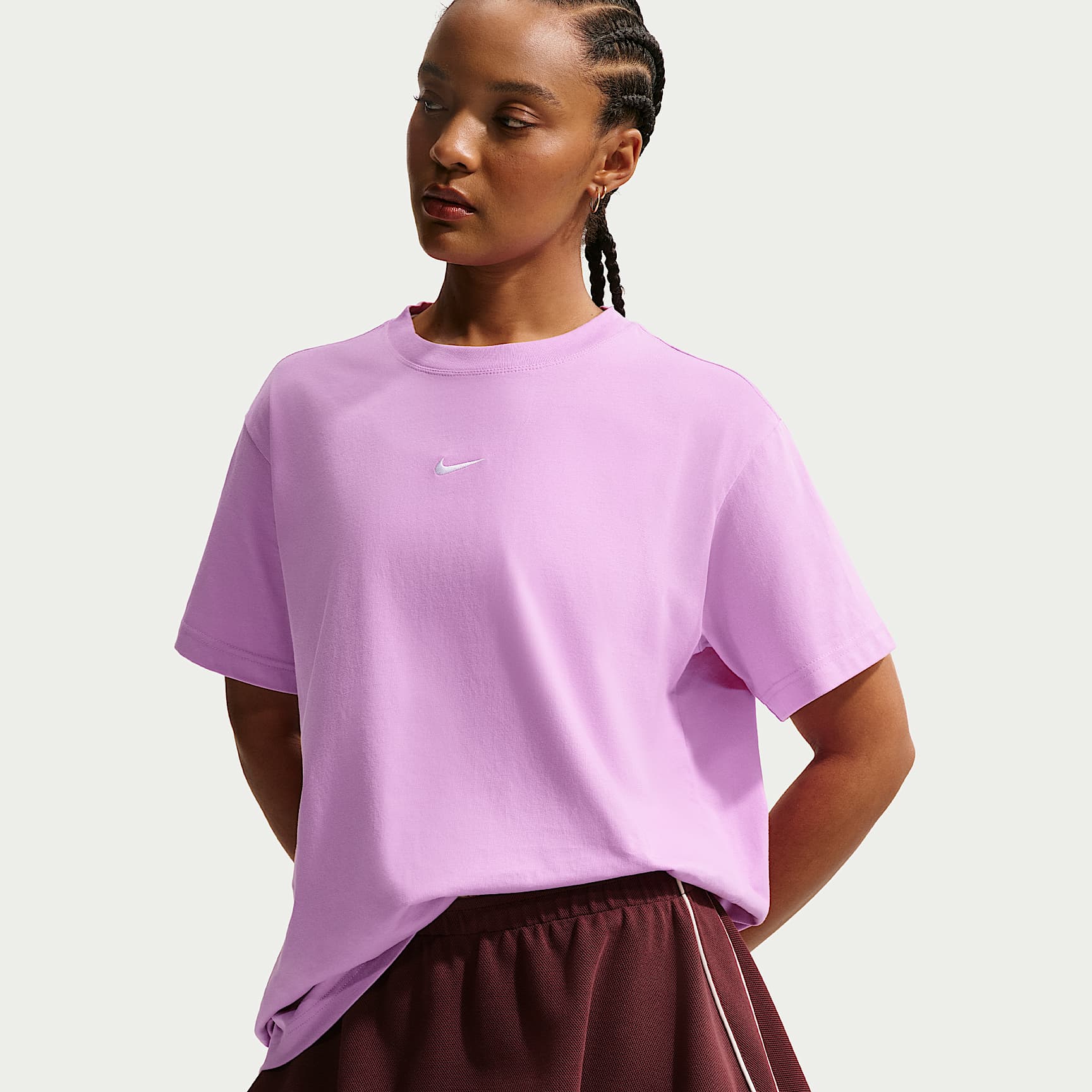 Nike Sportswear Classic Women's Oversized T-Shirt. Nike.com